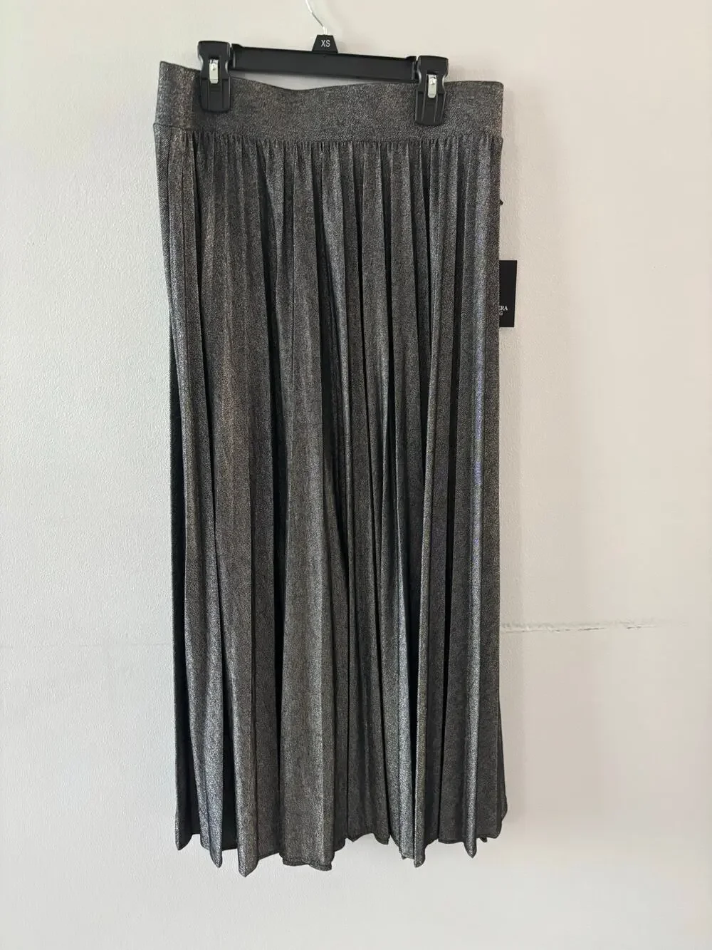 Simply Vera Wang Womens Pleated Midi Skirt Size Medium Metallic Gray NWT Party